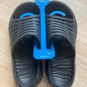 HOKA 6 women/4menOra Recovery Sandals
